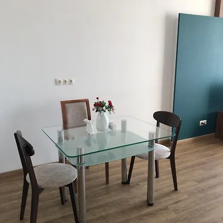 Apartmant In Smart Plaza Kyiv Exterior photo